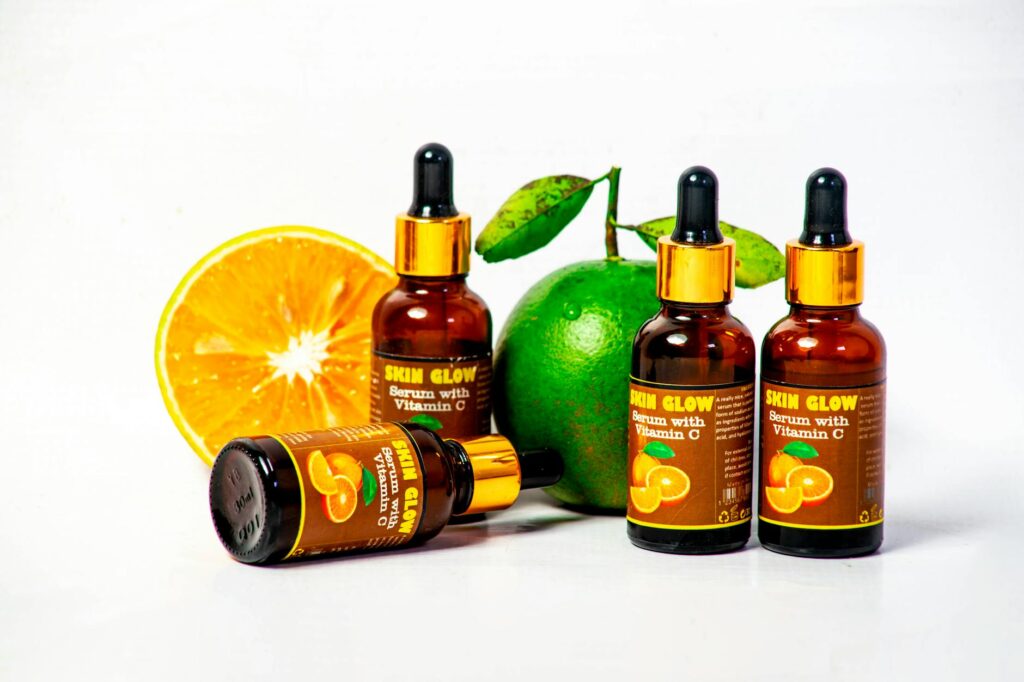 Miért érdemes beépíteni a C-vitamint a reggeli arcápolási rutinunkba?